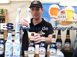 Realizan la 2da Feria de la Cerveza Artesanal 2012 - ES imagen agencia de fotografía