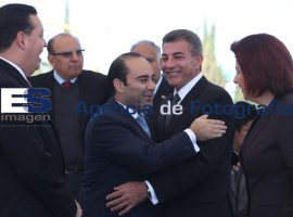 Jorge Aguilar Chedraui y Antonio Gali Fayad en Aniversario Luctu - ES imagen agencia de fotografía