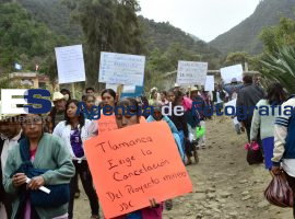 manifestaciÃ³n contra mina - ES imagen agencia de fotografía