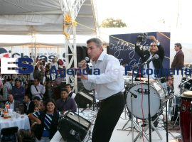 Festeja Gali Fayad su cumpleaños cantando para sus invitados - ES imagen agencia de fotografía