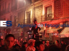 Close Act presenta invasion Parade Festival internacional de Tea - ES imagen agencia de fotografía