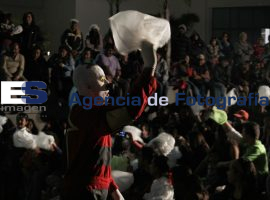 Murmullo y Metralleta en Festival Internacional de Teatro - ES imagen agencia de fotografía