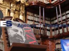 Presentación del Libro Héctor Azar. - ES imagen agencia de fotografía