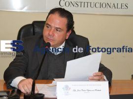 Reunión de la Comisión de Gobernación y Puntos Constitucionales - ES imagen agencia de fotografía