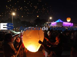 Globos de Cantoya en Los Fuertes 2012 Los Fuertes - ES imagen agencia de fotografía