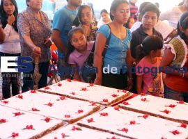 Pan Navideño en San Lorenzo Almecatla - ES imagen agencia de fotografía