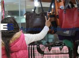 Compras Navideñas - ES imagen agencia de fotografía
