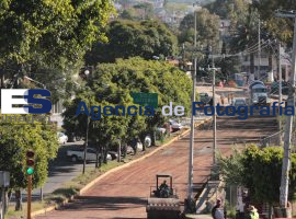 Inconcluso trabajo de pavimentación hidráulico  provocan baches - ES imagen agencia de fotografía