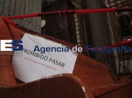 Fumigación en Catedral  de la ciudad de Puebla - ES imagen agencia de fotografía