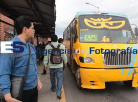 Transporte público - ES imagen agencia de fotografía