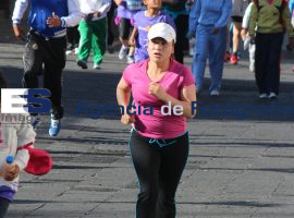 Carrera "Corramos con la Mujer en contra de la violencia" - ES imagen agencia de fotografía