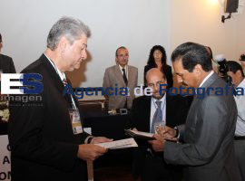 Candidatos reciben carta de idoneidad  - ES imagen agencia de fotografía