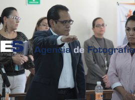 Sesión del IEE - ES imagen agencia de fotografía