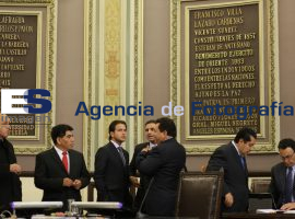 Sesión Pública Ordinaria LVIII Lagislatura reforma educativa - ES imagen agencia de fotografía