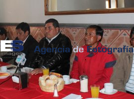 Rueda de prensa se militantes para alcaldias del PRI - ES imagen agencia de fotografía