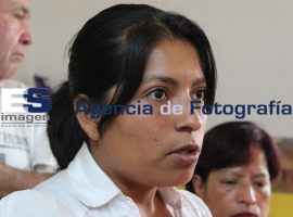Frente de Mototaxista - ES imagen agencia de fotografía