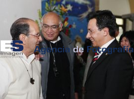 Acompaña Adolfo López Badillo a los padres Solalinde y Rodríguez - ES imagen agencia de fotografía