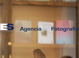 Estudiantes facultad de Filosofía y Letras BUAP - ES imagen agencia de fotografía