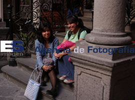 Estudiantes Facultad Filosofía y Letras BUAP 280113 - ES imagen agencia de fotografía