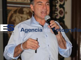 Conferencia del Secretario de Infraestructura Tony Gali - ES imagen agencia de fotografía