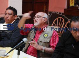 Jorge Méndez de IDN del PRD  - ES imagen agencia de fotografía
