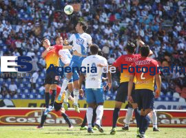 Puebla Vs Morelia 1er tiempo - ES imagen agencia de fotografía
