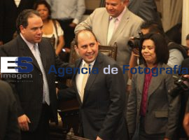 Comparece Fernando Manzanilla en Congreso 2013 - ES imagen agencia de fotografía