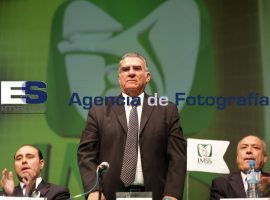Francisco Fraile Tercer informe de labores delegacion IMSS Puebl - ES imagen agencia de fotografía