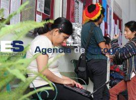 Universitarios - ES imagen agencia de fotografía