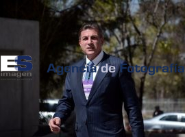 Llegada de invitados al informe de Eduardo Rivera Antonio Gali - ES imagen agencia de fotografía