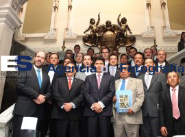 Rinde Informe de labores  Manuel Janeiro - ES imagen agencia de fotografía
