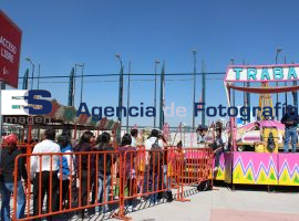 Kermes del CCU con motivo del 14 de Febrero - ES imagen agencia de fotografía