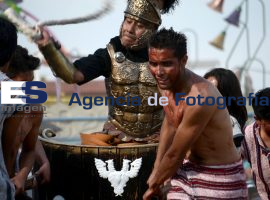 Una versión de la historia  - ES imagen agencia de fotografía