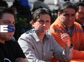 José Juan Espinosa en rueda de prensa en el zócalo - ES imagen agencia de fotografía