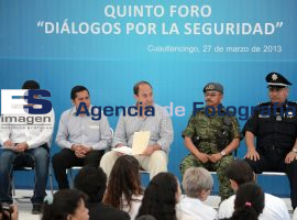 Manzanilla preside foro sobre seguridad  - ES imagen agencia de fotografía