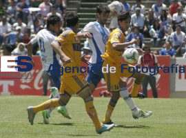 Futbol Puebla F.C Vs Tigres UANL - ES imagen agencia de fotografía