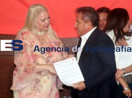 Constancia de precandidato Mover a Puebla Enrique Agüera - ES imagen agencia de fotografía