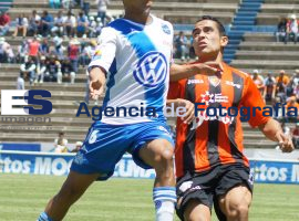 Futbol Puebla F.C Vs Jaguares - ES imagen agencia de fotografía