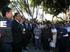 Asamblea de padres en el CENHCH - ES imagen agencia de fotografía