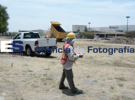 Instalan de Rueda de Observación  - ES imagen agencia de fotografía