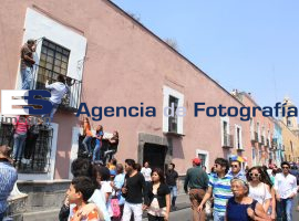 Miles de asistentes al desfile conmemorativo Batalla de Puebla - ES imagen agencia de fotografía