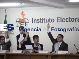 Sesión especial del IEE 2013 - ES imagen agencia de fotografía