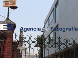 Demolición edificio Baños del Paseo Bravo - ES imagen agencia de fotografía