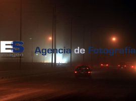 Cae ceniza volcánica al sur de la ciudad - ES imagen agencia de fotografía