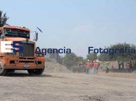 Avanza instalación de la rueda de la observación.  - ES imagen agencia de fotografía