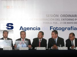 Firma del pacto de preservacion del entorno político - ES imagen agencia de fotografía