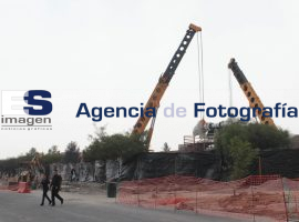 Trabajos para la colocación de la Rueda de observación - ES imagen agencia de fotografía