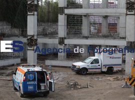Cae trabe de construcción de PGJ - ES imagen agencia de fotografía