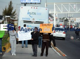 Habitantes de Concepción la Cruz exigen conclusión de puente  - ES imagen agencia de fotografía