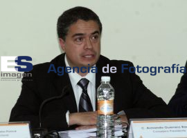 Armando Guerrero consejero presidente IEE - ES imagen agencia de fotografía